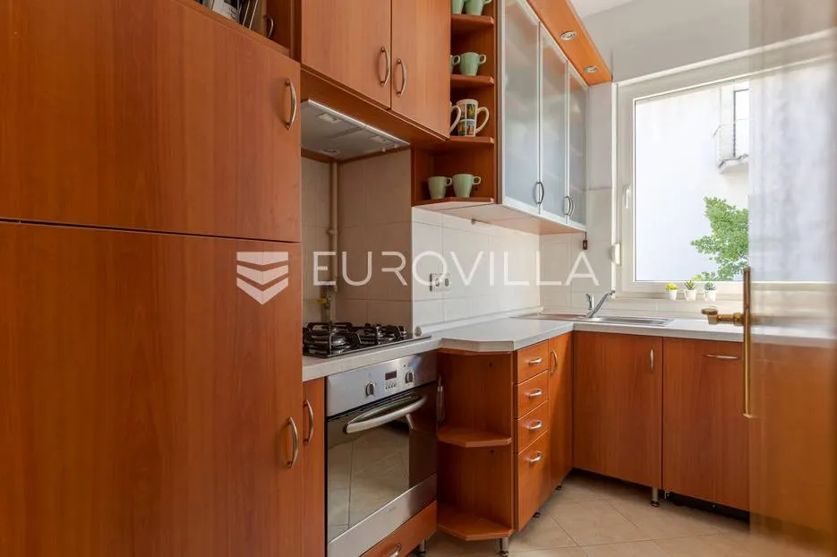 zagreb, petrova odličan dvosoban stan 60 m² - slika 8
