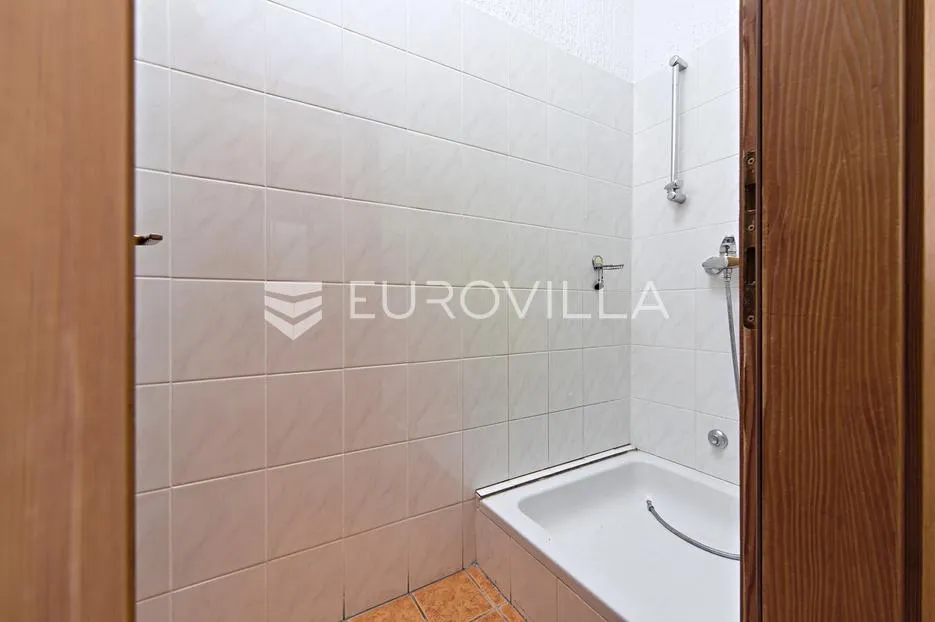 osijek, centar, zakup uličnog poslovnog prostora 283 m², županijska - slika 11