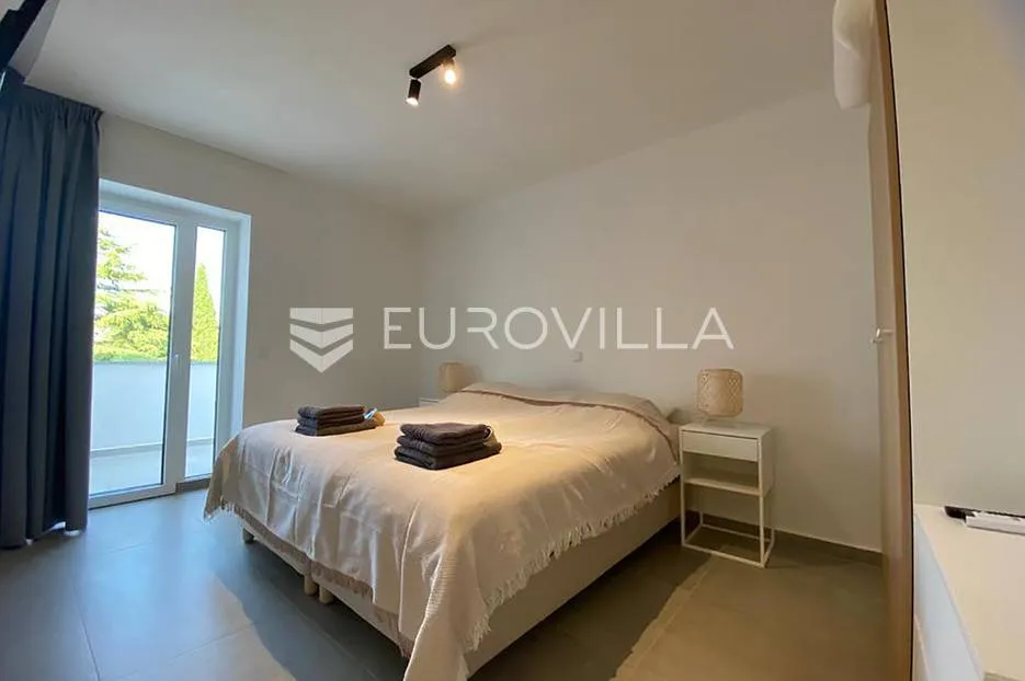istra, premantura, kuća sa 3 luksuzna apartmana i pogledom na more, nkp 315 m2 - slika 38