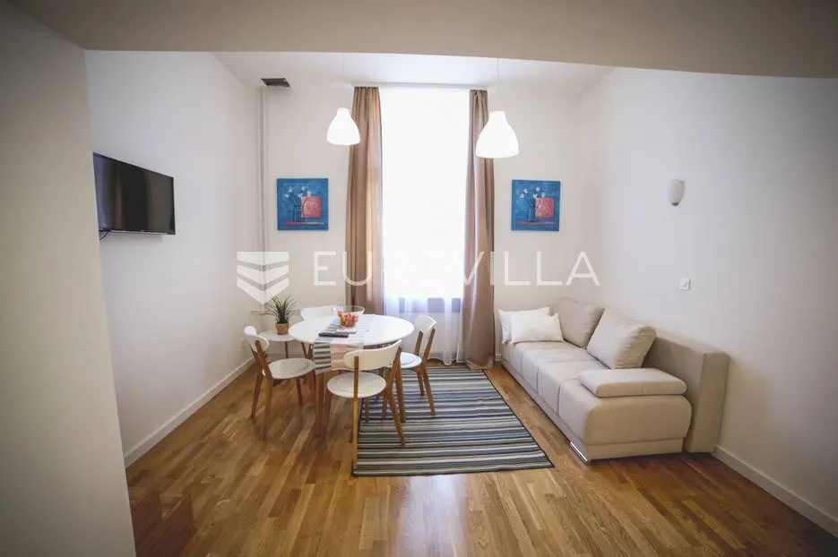centar stan 205m2 podijeljen na 5 apartmana i sobu - slika 46