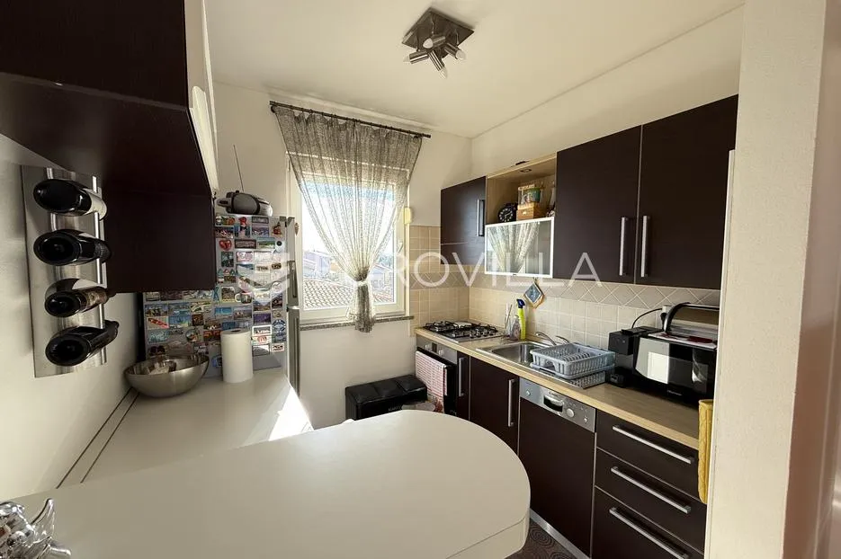 fažana, valbandon, dugoročni najam osunčanog trosobnog stana, 2. kat, 70.20 m², 600 m od mora - slika 6