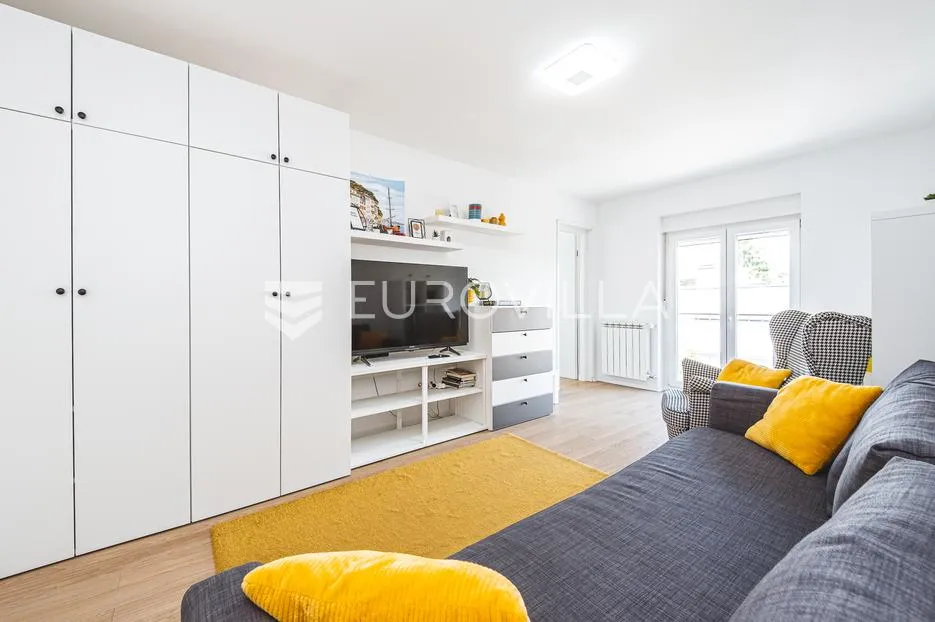Zagreb, MAKSIMIR, trosoban stan, 52 m², garažno parkirno mjesto, top lokacija