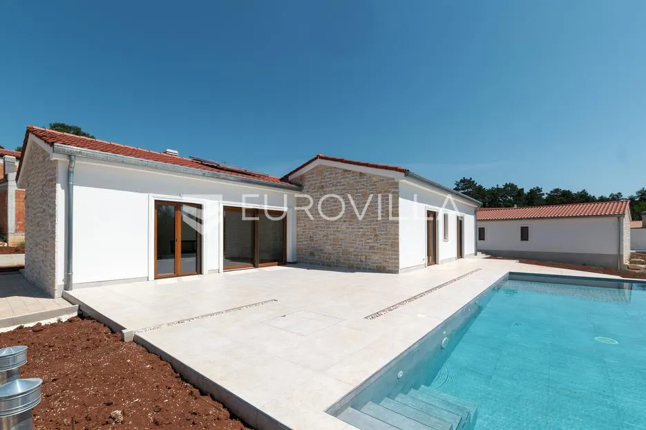 istra, majkusi, luksuzna novogradnja s bazenom na parceli od 868 m² - slika 29