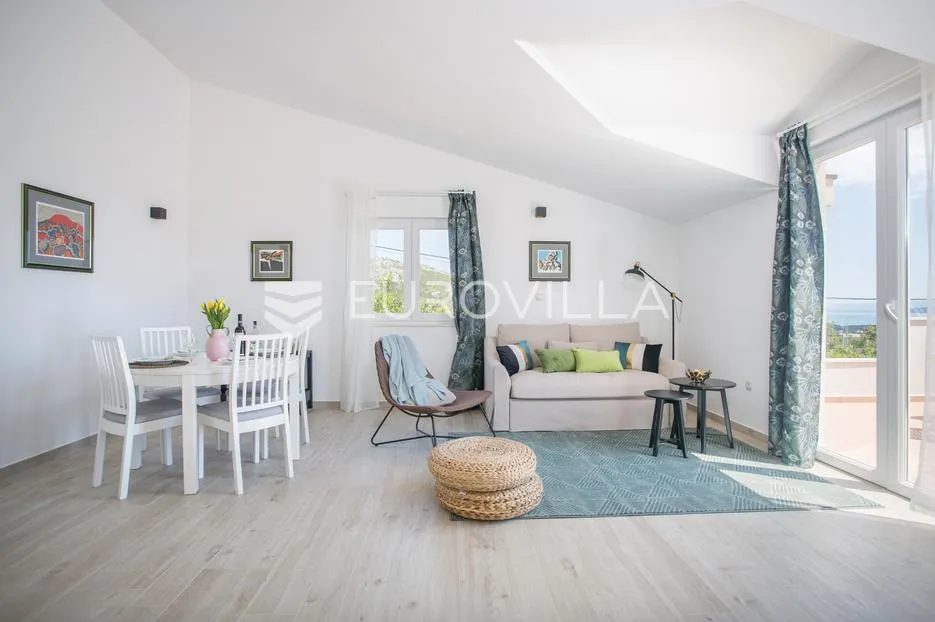 trogir - plano, kuća s bazenom na mirnoj lokaciji - slika 18