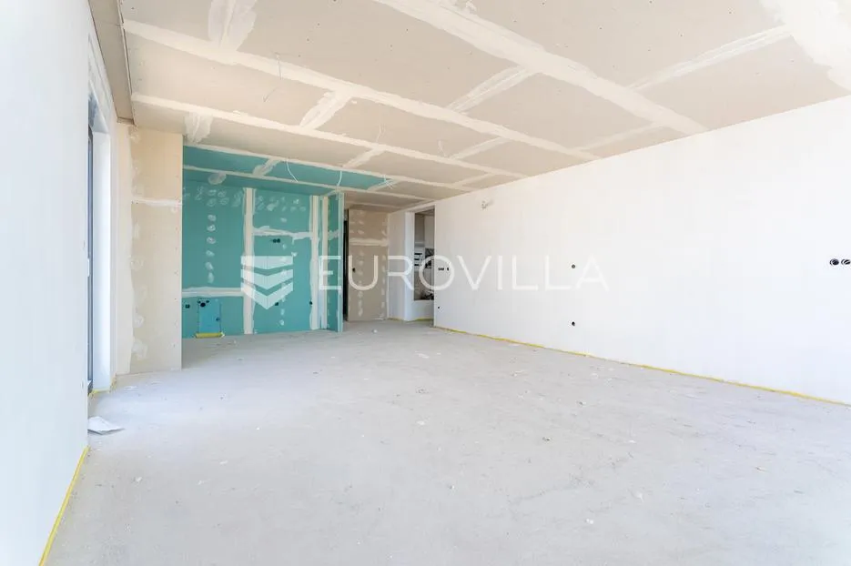 makarska, ekskluzivan penthouse s bazenom i panoramskim pogledom na more - slika 5