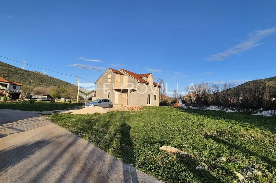 šibenik, boraja, kuća u izgradnji na velikoj parceli - slika 9