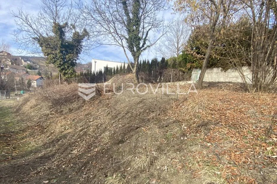 šestine, građevinsko zemljište 3200 m2 - slika 5