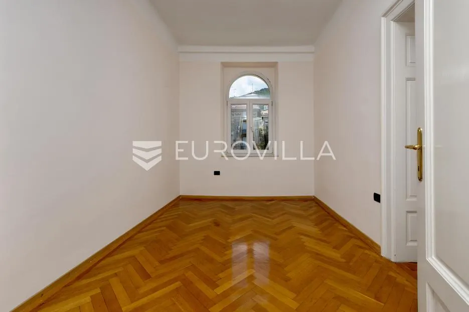 opatija, centar, luksuzan penthouse 220 m² s krovnom terasom i dva parkirna mjesta - slika 28