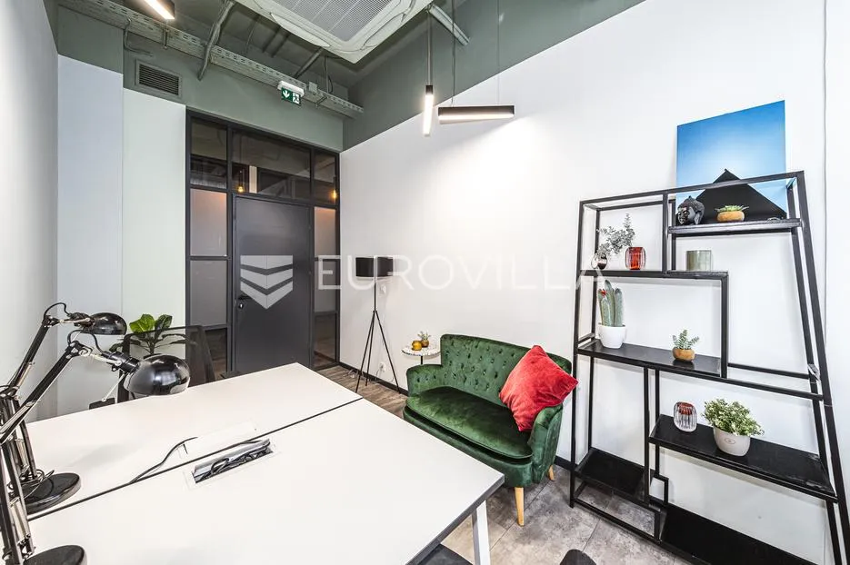 Zagreb, Trg žrtava fašizma, poslovni prostor, cijeli kat u modernoj poslovnoj zgradi, 272,01 m²