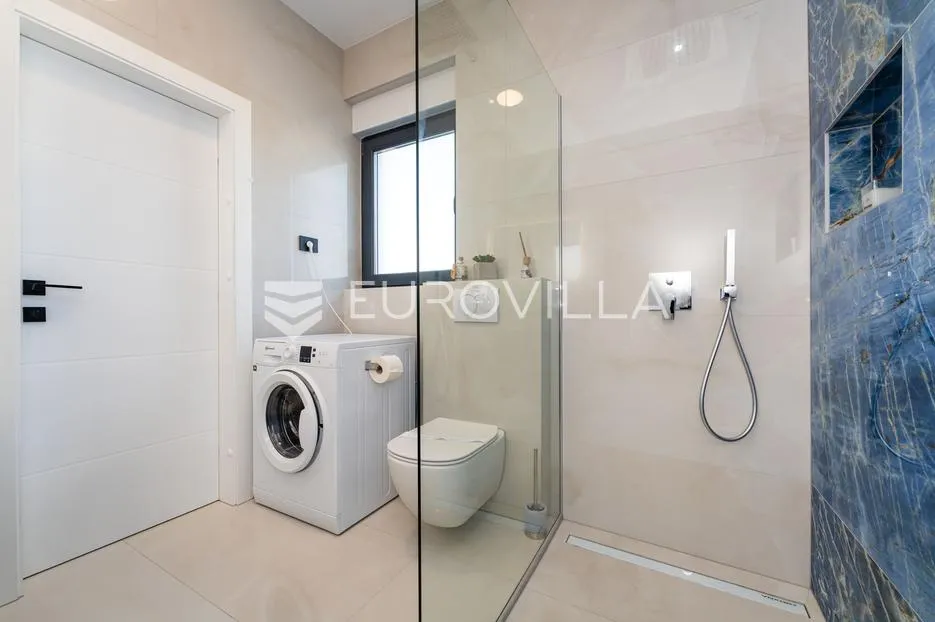 zadar, vrsi, predivna samostojeća novoizgrađena vila/kuća s bazenom - slika 26