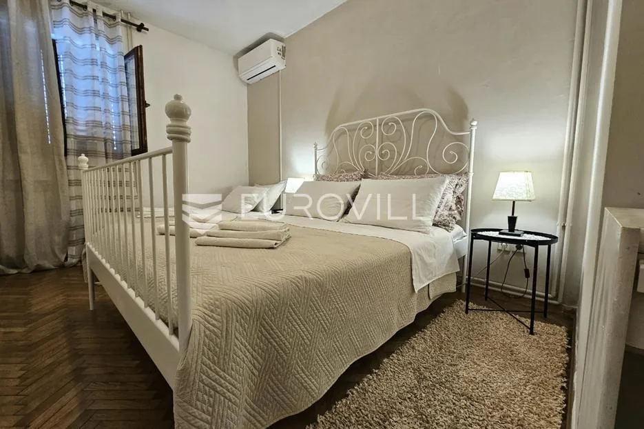 hvar, jelsa, stambeno poslovni kompleks idealan za investiciju - slika 27