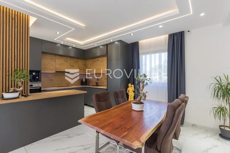 istra, medulin, moderna elegantna vila 200 m² blizu mora i plaža - slika 9