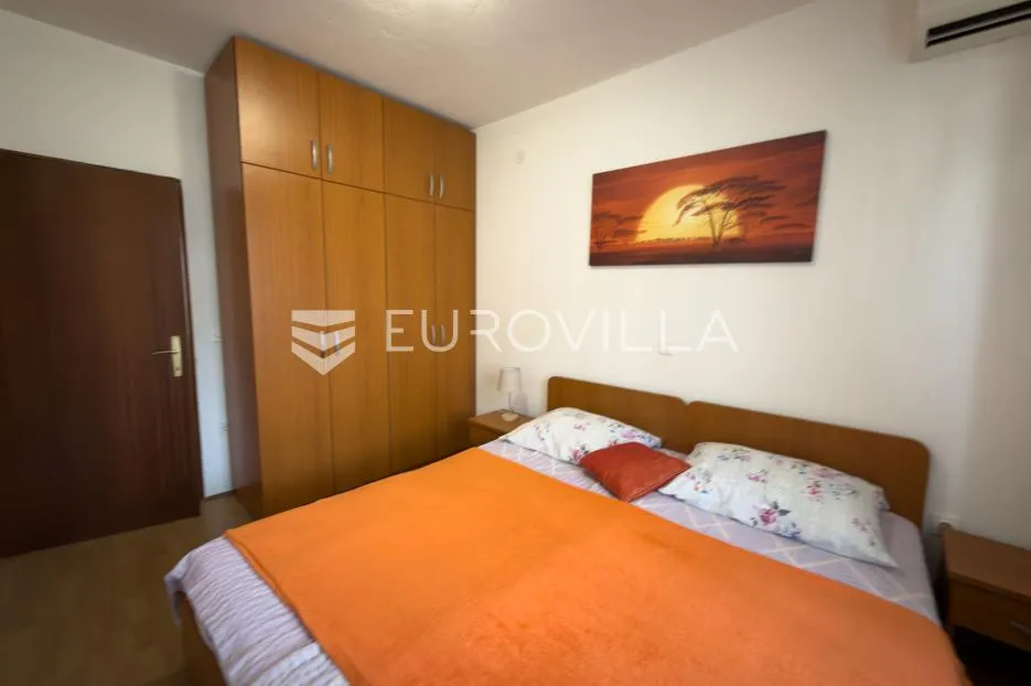 krk, najam, opremljen apartman 40 m² s osiguranom praonicom rublja - slika 4