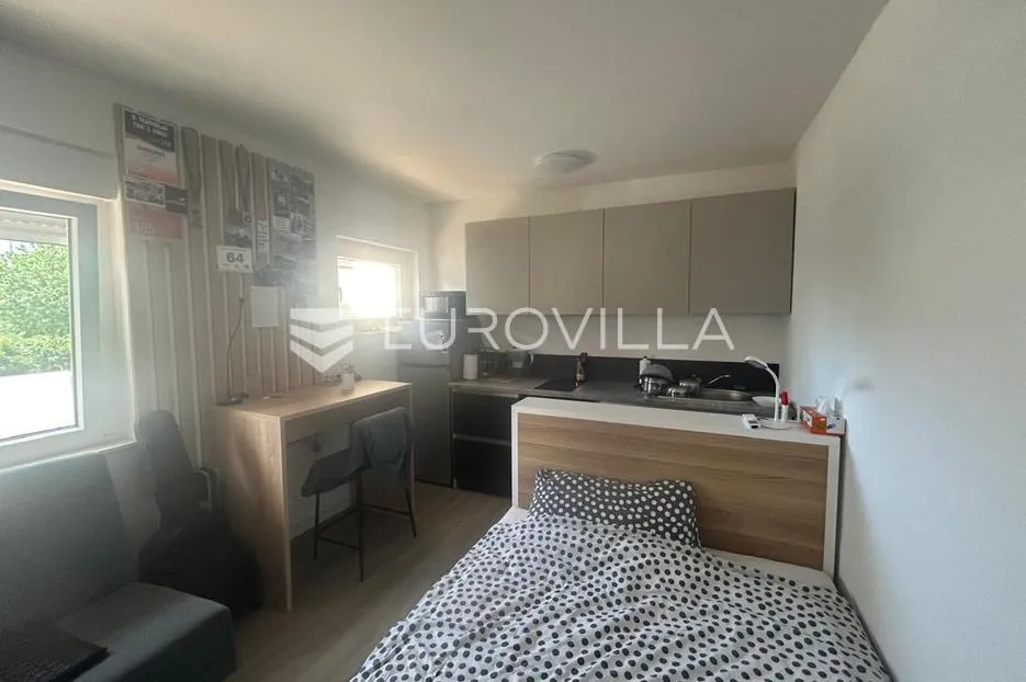 zadar, borik, kuća u nizu s 5 stambenih jedinica - slika 30