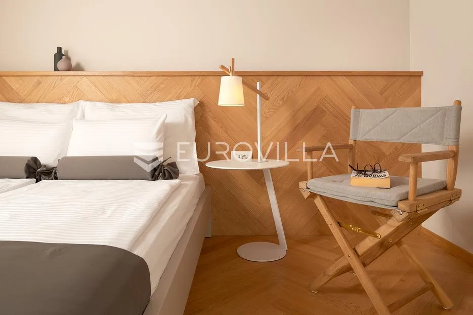 hvar, sveta nedjelja, luksuzna vila na prekrasnoj lokaciji - slika 18