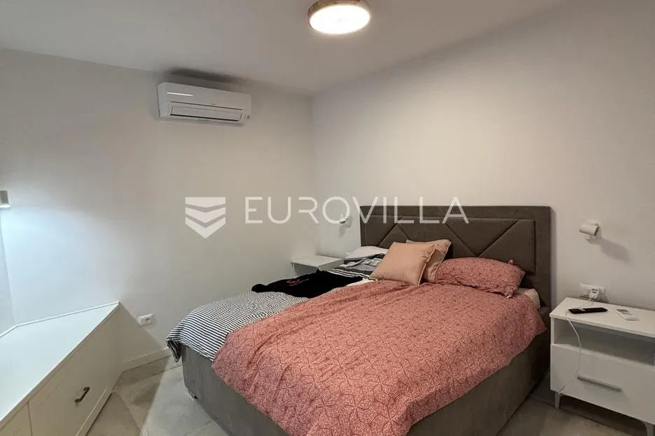 istra, tinjan, prizemnica s grijanim bazenom - slika 20