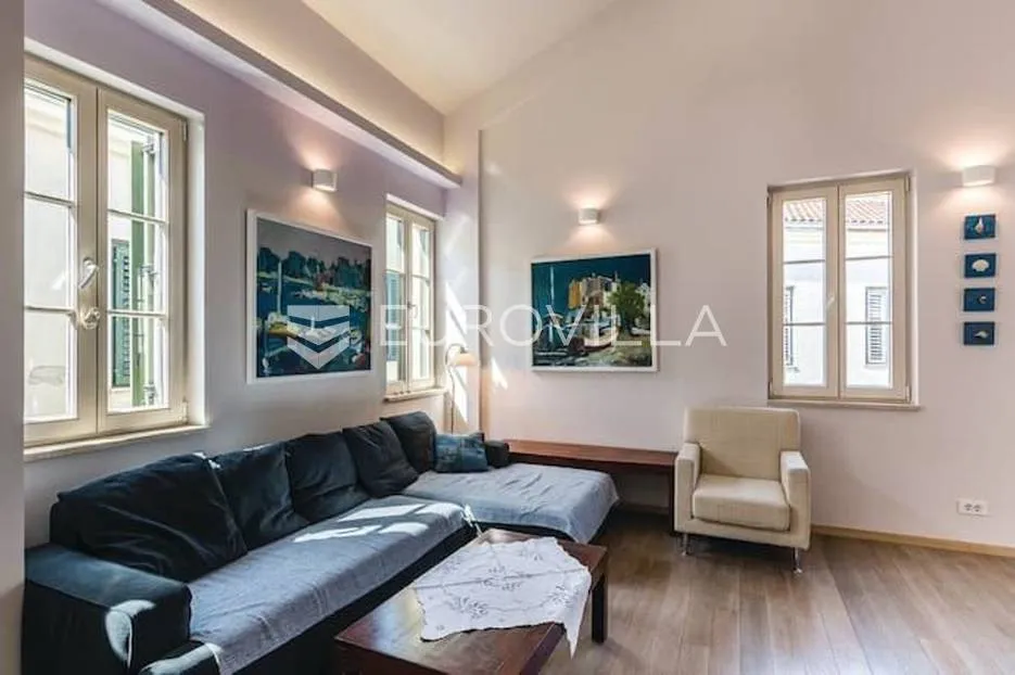 biograd na moru, trosoban stan 90,54m2 u centru grada, 50m od mora - slika 3