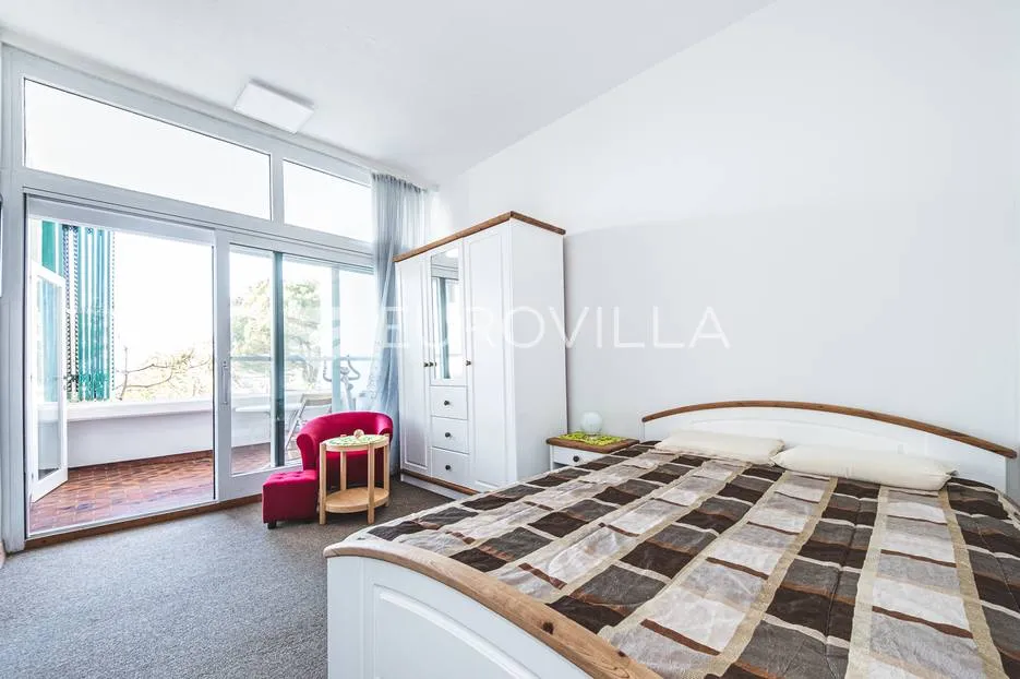 otok krk, njivice, prekrasna kuća s pogledom na more nkp 244 m2 - slika 18