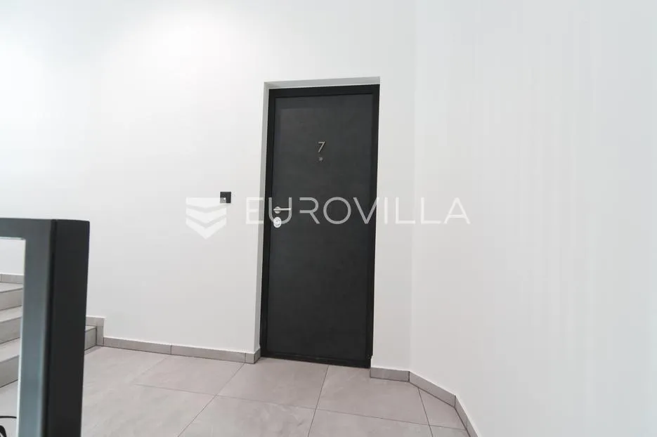 osijek, jug 2, najam nove i potpuno nekorištene garsonjere površine 27 m², 1. kat - slika 10