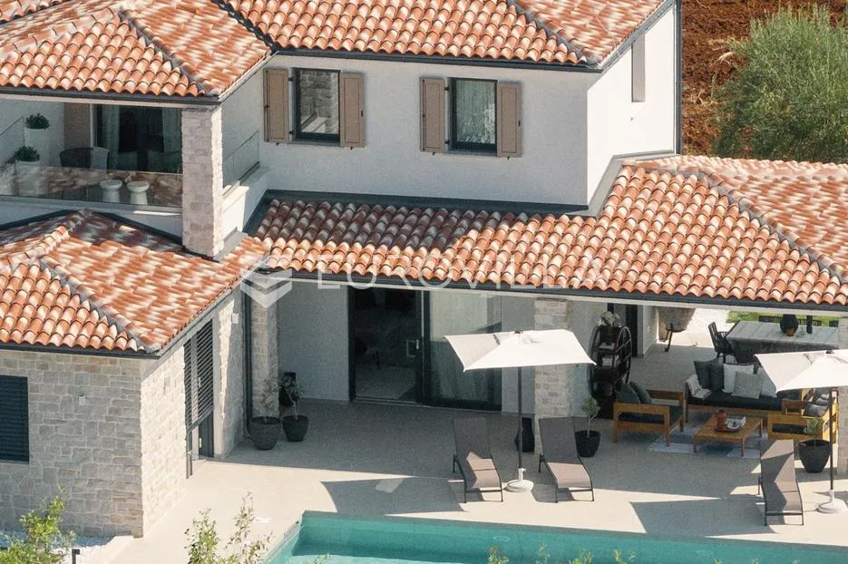 istra, poreč, gedići prekrasna moderna kamena vila 165 m² s bazenom - slika 37