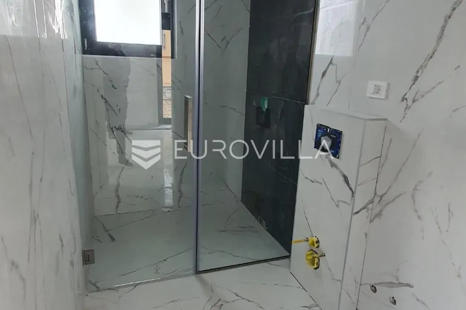 zadar, rtina, trosoban stan u novogradnji, 100 m od mora, pogled, bazen - slika 8
