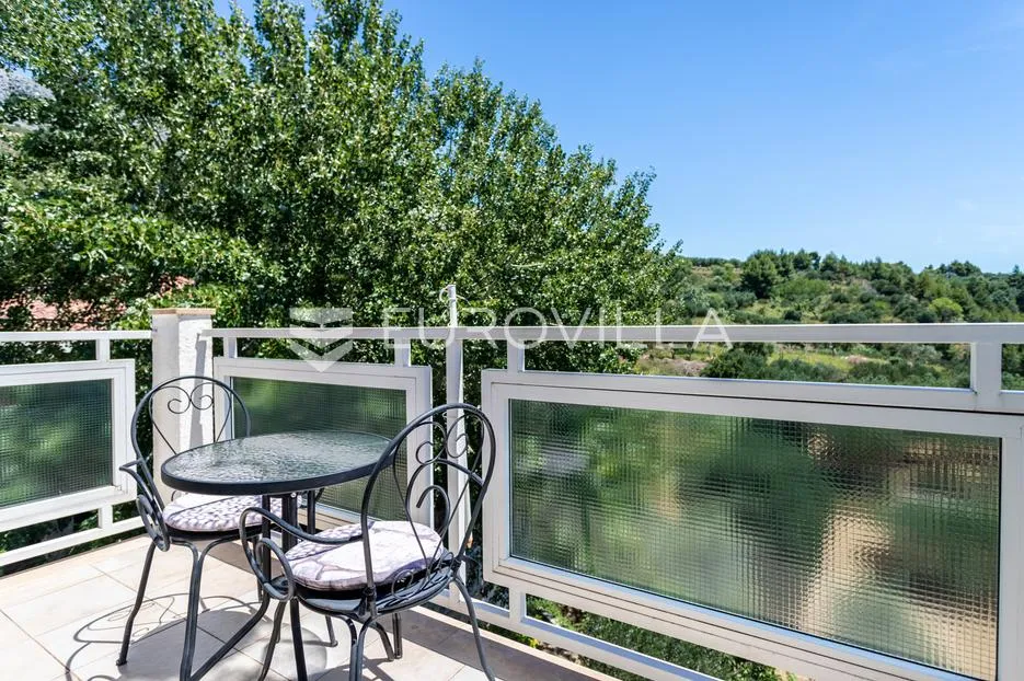 podstrana, mutogras, apartmanska kuća na prekrasnoj lokaciji - slika 36
