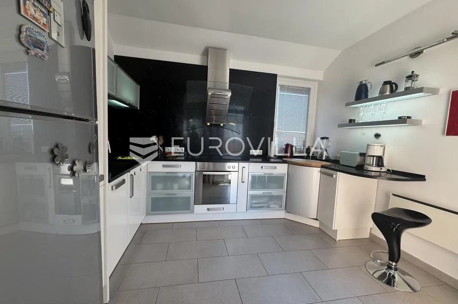 istra, novigrad, penthouse 97,07 m² s dvije spavaće sobe i panoramskim pogledom - slika 8