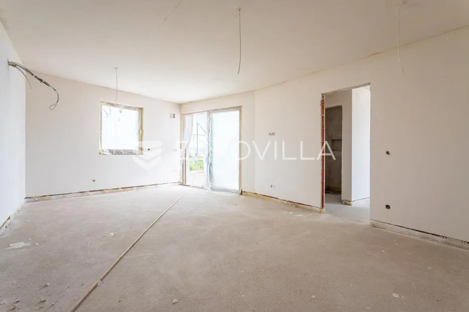 vodice, moderna novogradnja, trosoban stan s pogledom na more, 300 m od mora, 1k3 - slika 4