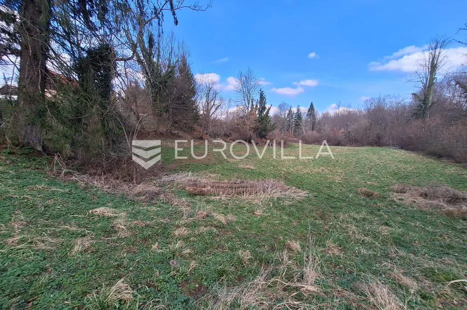 bosiljevo, zemljište 103000 m² s 2 objekta na mirnoj lokaciji - slika 5