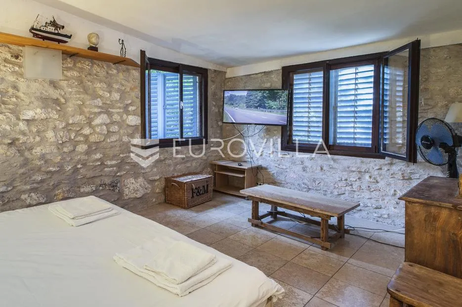 istra, pula, kuća za odmor s vlastitom šumom - slika 40