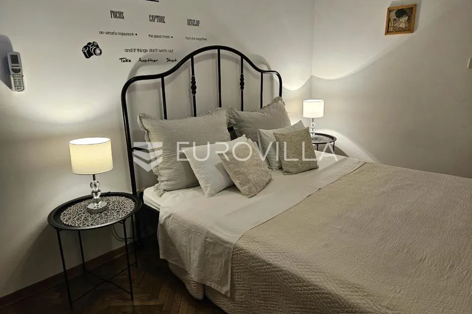 hvar, jelsa, stambeno poslovni kompleks idealan za investiciju - slika 24