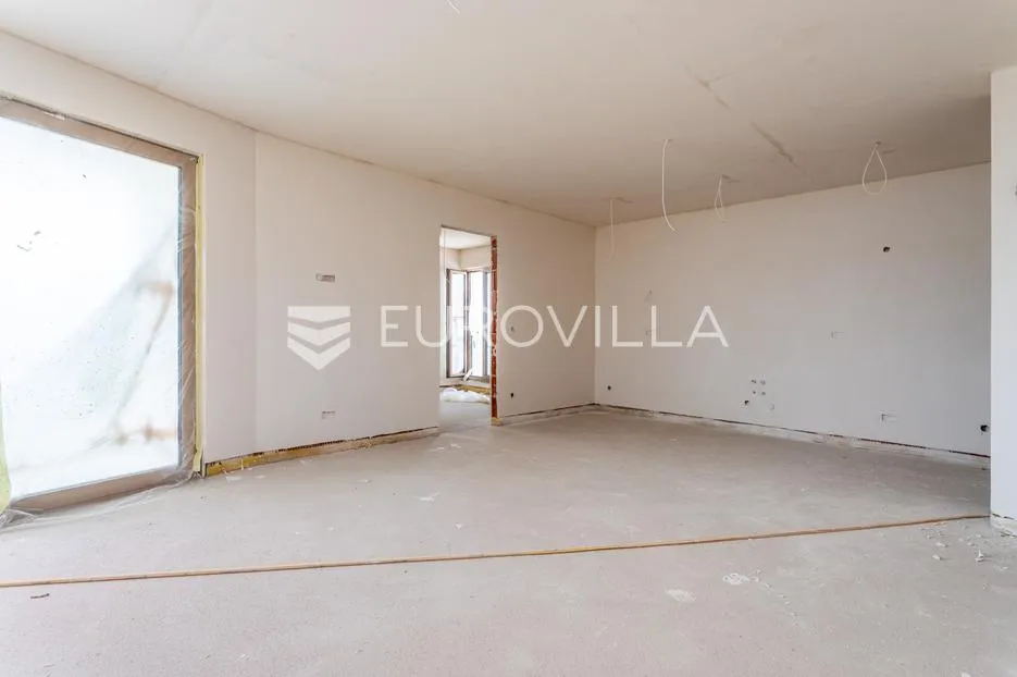 vodice, moderna novogradnja, trosoban stan s pogledom na more, 300 m od mora, 1k3 - slika 6