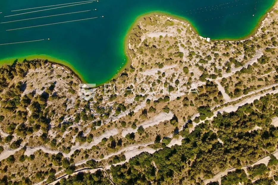 šibenik, martinska, poljoprivredno zemljište prvi red do mora, 20394 m² - slika 2