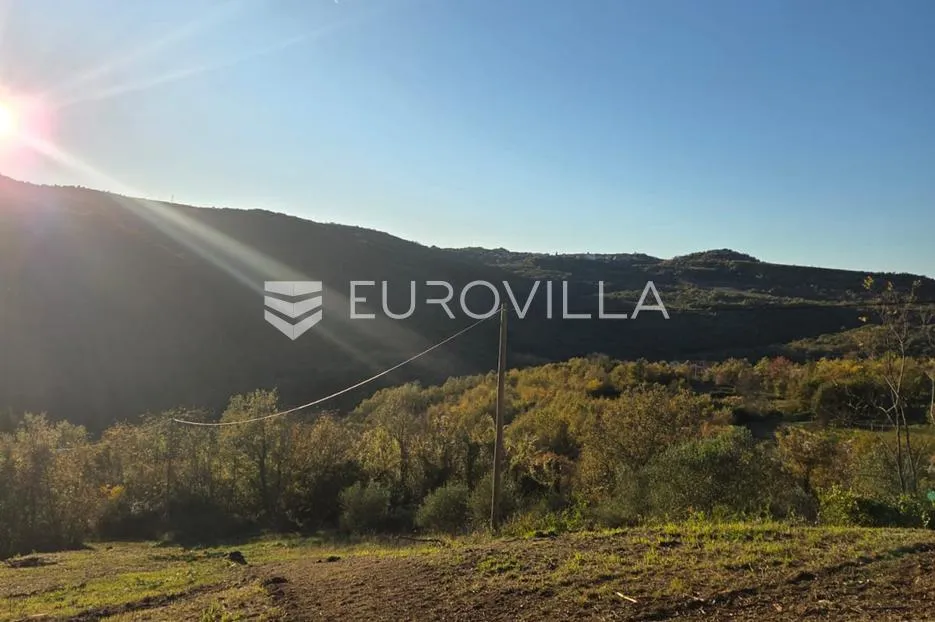 istra, motovun, građevinsko zemljište + poljoprivredno zemljište - slika 24