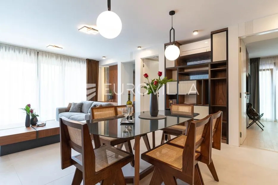 istra, rovinj, dugoročni najam dvosobnog luksuznog stana 76 m² na top lokaciji - slika 19