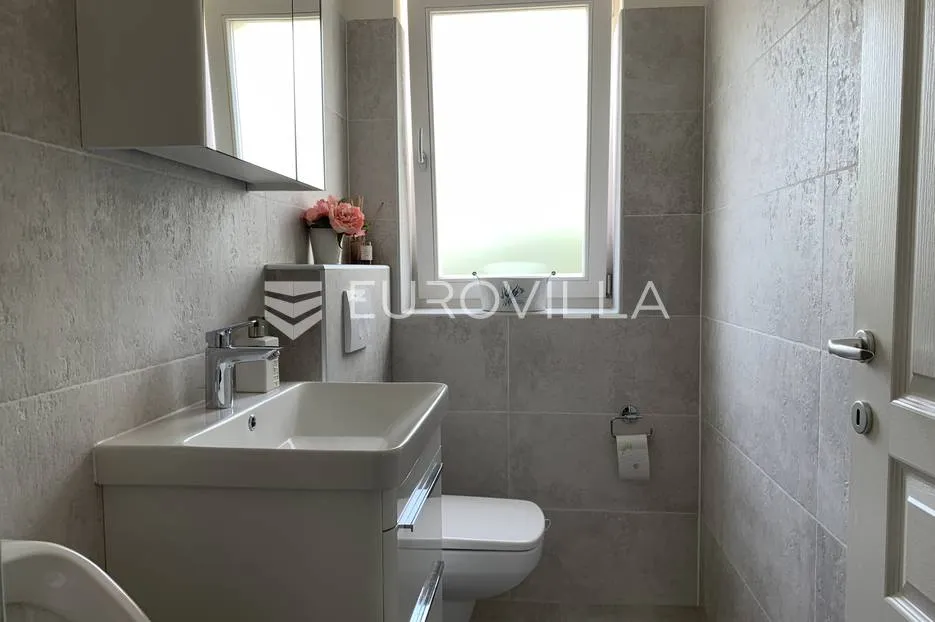 grožnjan, luksuzna vila s prekrasnim pogledom - slika 43
