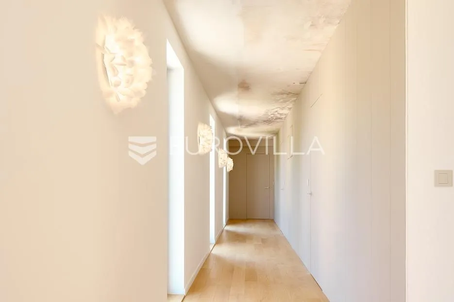 primošten, novogradnja, jedinstvena vila s bazenom - slika 25