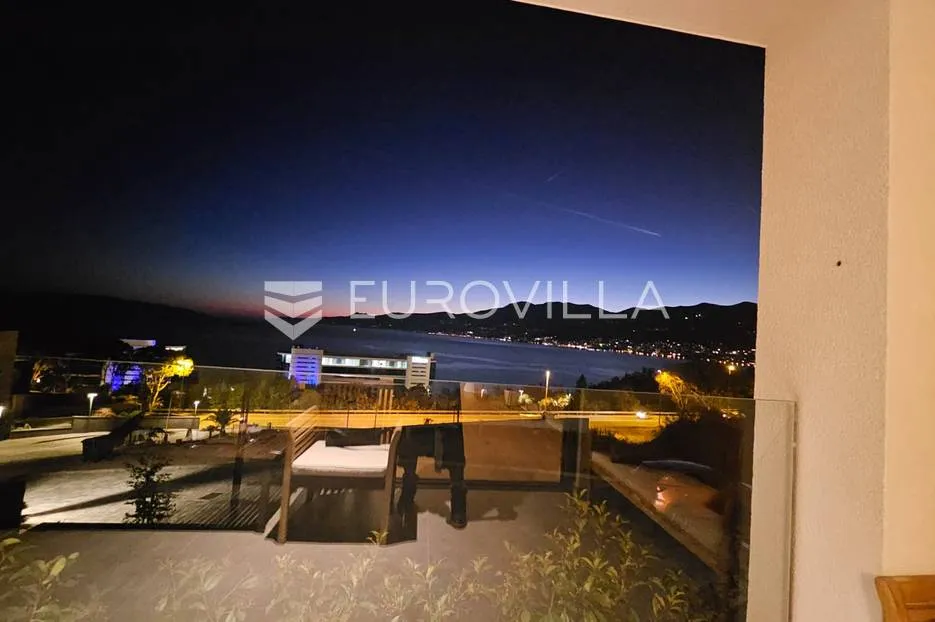 rijeka, costabella, luksuzan trosoban stan 101.39 m² - slika 16