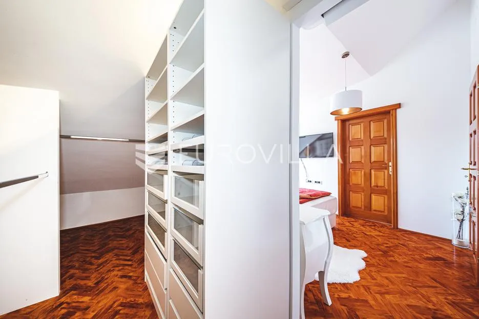 zagreb, gračani, prekrasna obiteljska villa, mirna lokacija - slika 22