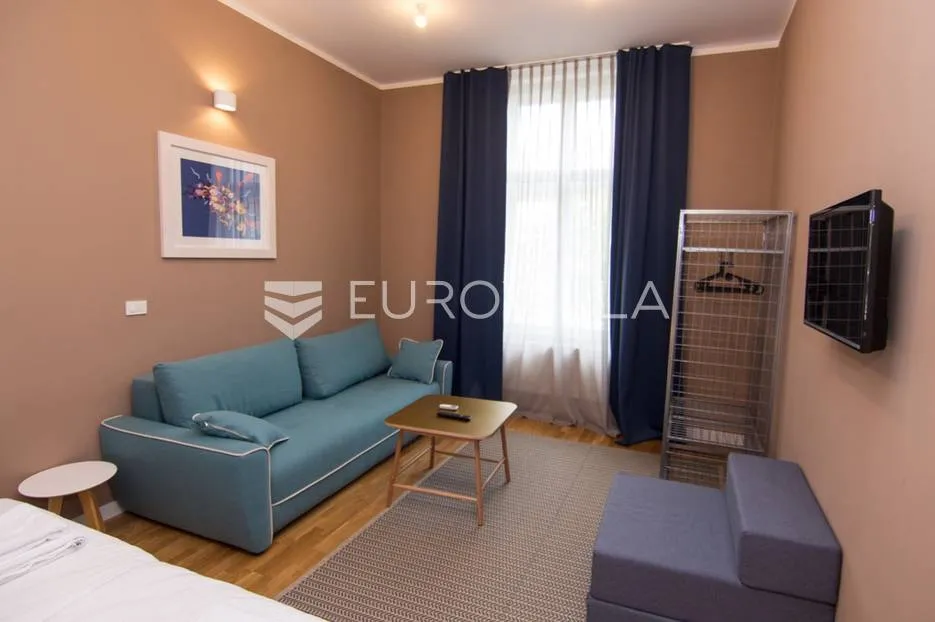 centar stan 205m2 podijeljen na 5 apartmana i sobu - slika 15