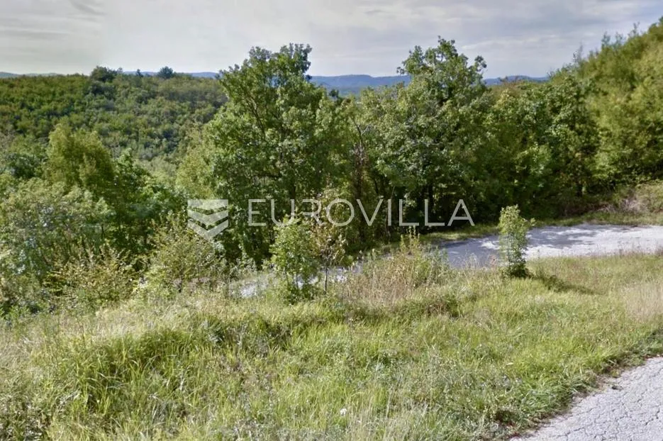 Matulji, poljoprivredno zemljište površine 5372 m² u fazi prenamijene - Male Mune, Matulji