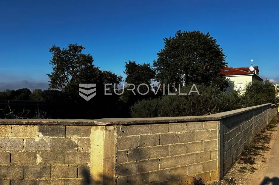 istra, šurida, građevinsko zemljište 2006 m² - slika 2