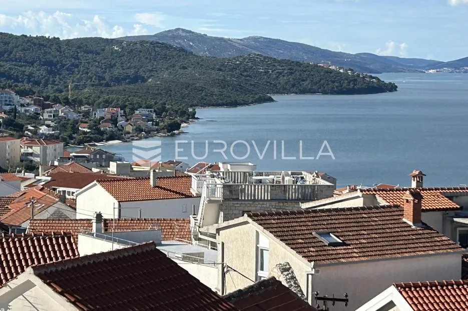 Trogir, Okrug Gornji, Apartman S5 na drugom katu površine od 76 m² s krovnom terasom - Okrug Gornji, Okrug