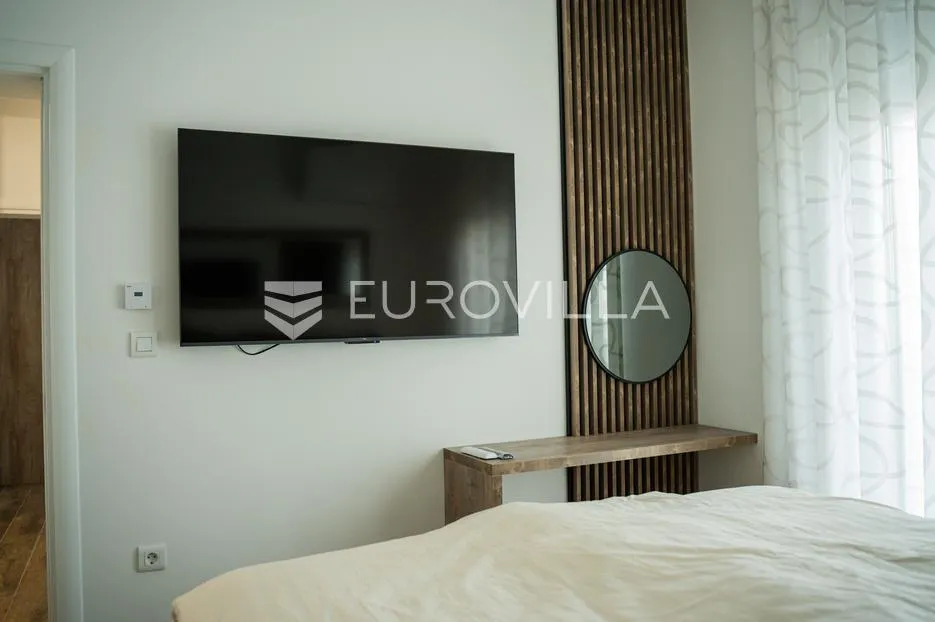 vukovar, mitnica, luksuzan četverosoban stan 102,06 m² - slika 21