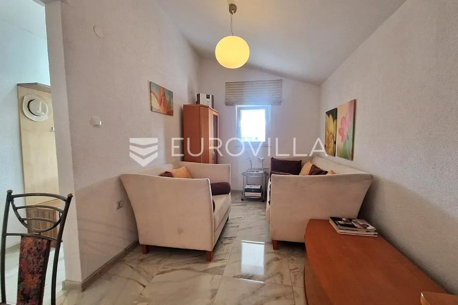 vir, apartman s prostranom terasom i dvije spavaće sobe na odličnoj lokaciji - slika 5