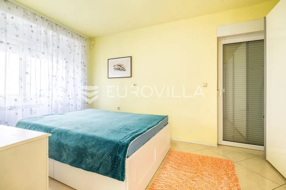 zagreb, gornji bukovac, funkcionalan peterosoban stan s dva parkirna mjesta 153 m² - slika 5