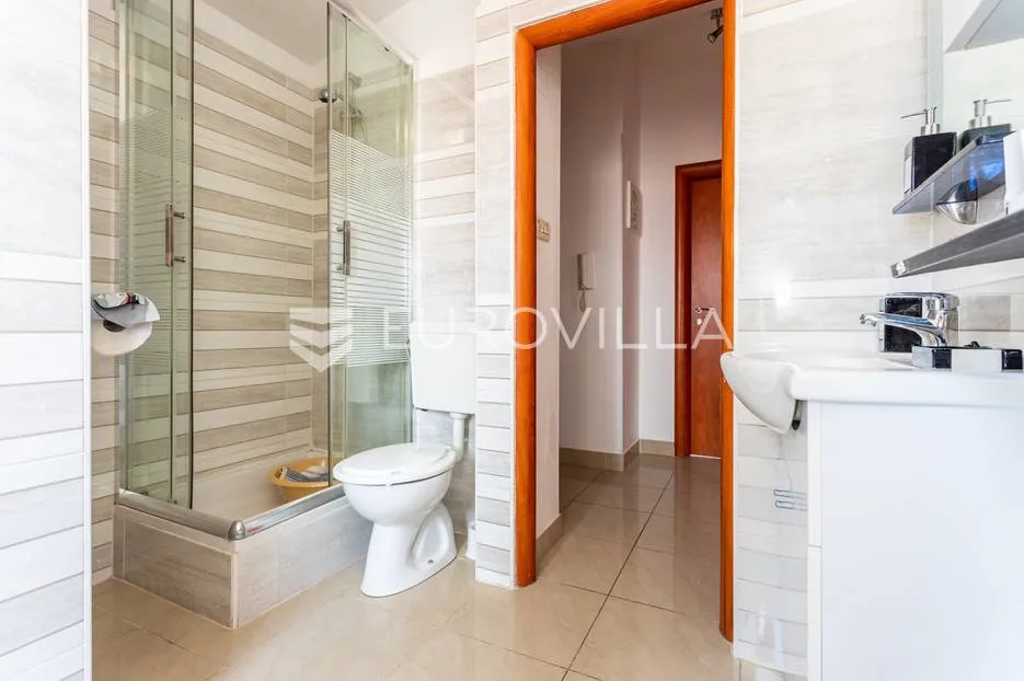 novalja, kuća s 10 apartmana blizu centra s pogledom na more - slika 19