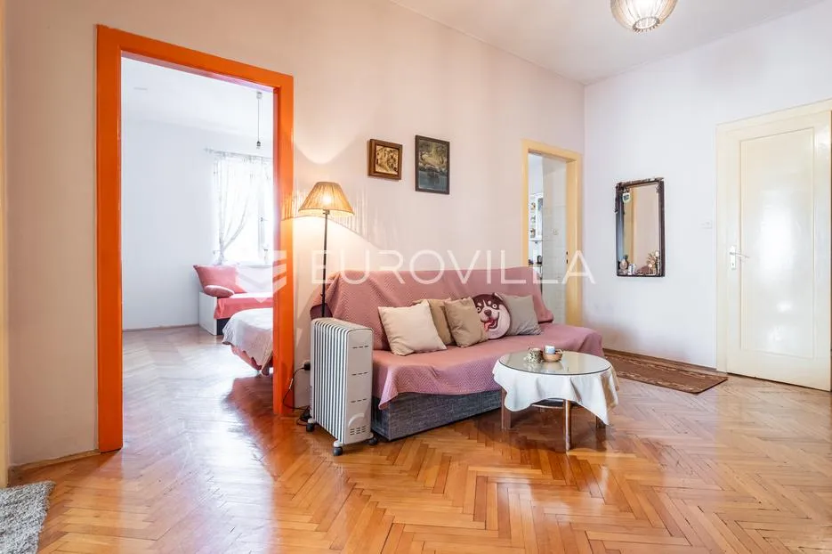 split, bačvice, trosoban stan na odličnoj lokaciji, 105m2 - slika 13