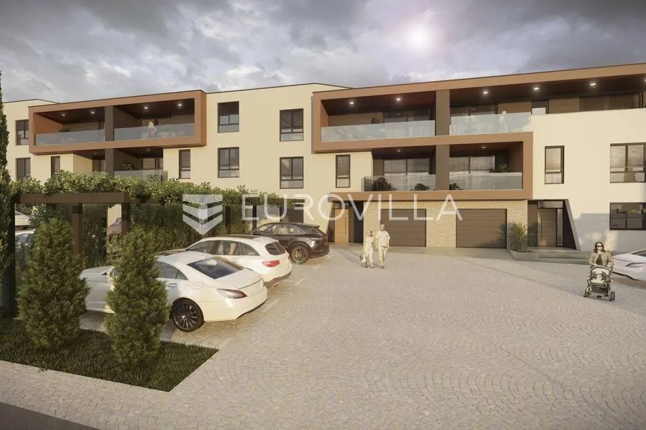 Pula, trosoban stan S4, 118 m2 na atraktivnoj lokaciji