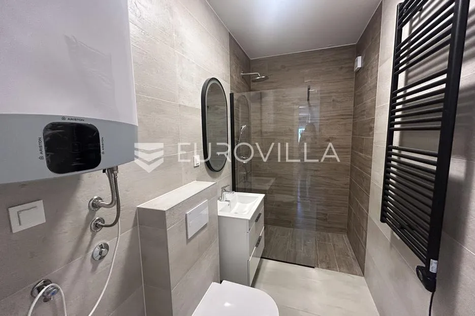 pag, mandre, trosoban stan 93 m² na 2. katu, novogradnja u blizini mora, s6 - slika 2